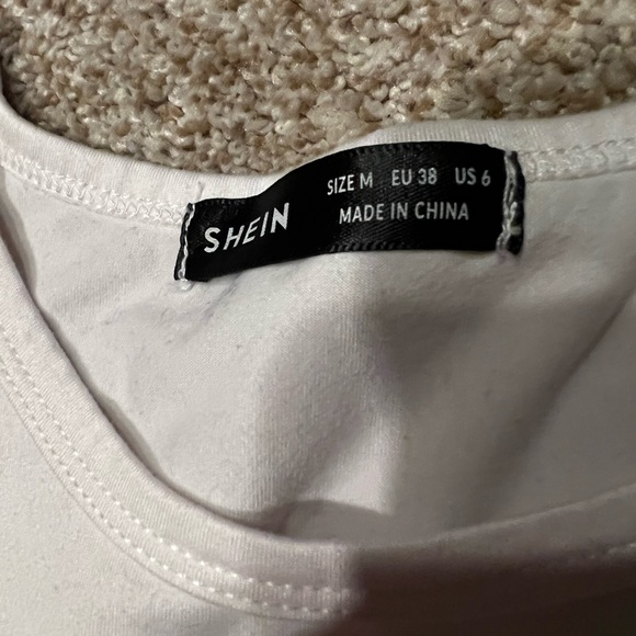 SHEIN crop top - Picture 2 of 2